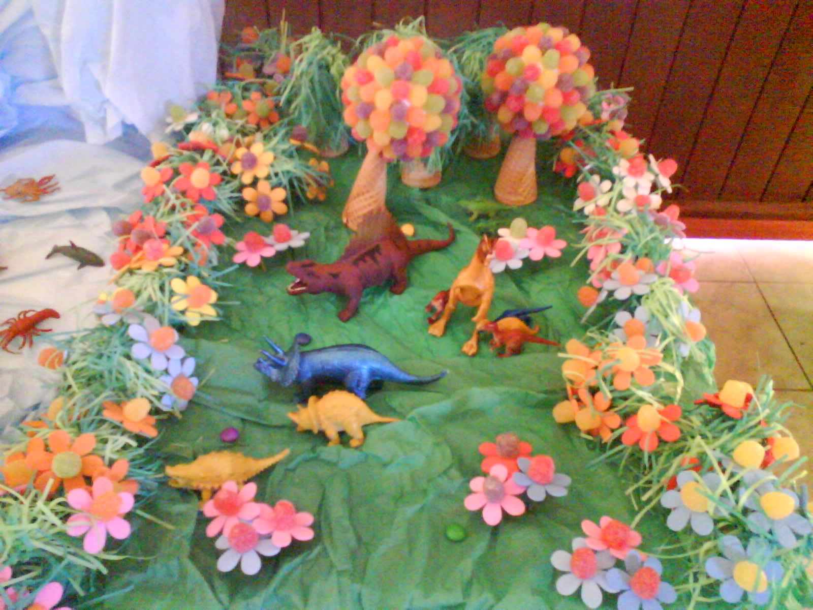 decorar-uma-festa-infantil-tema-dinossauros