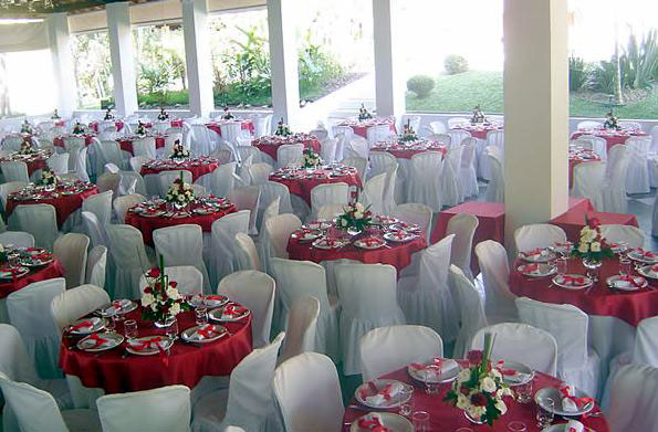 18 modelos de decoração de mesa para casamento Modelos de mesas para casa