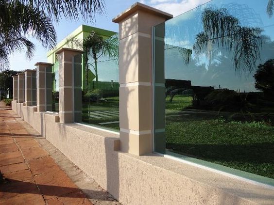 muros residenciais de vidros