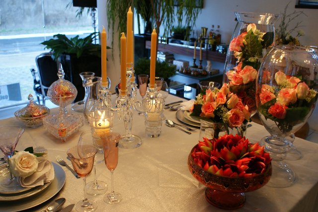 mesa-decorada-para-jantar-romantico