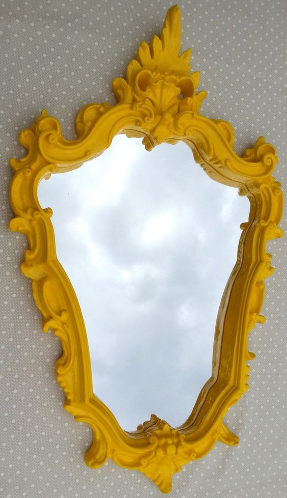 Espelho veneziano amarelo